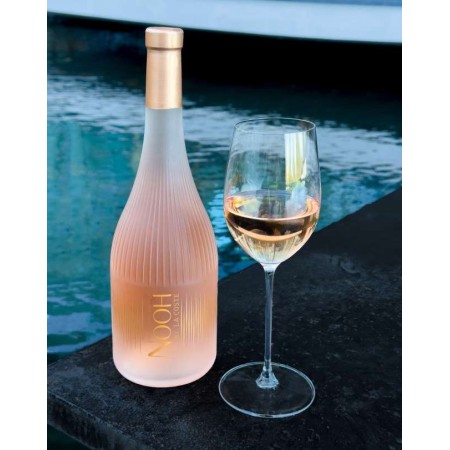 Nooh Rosé By Chateau la Coste